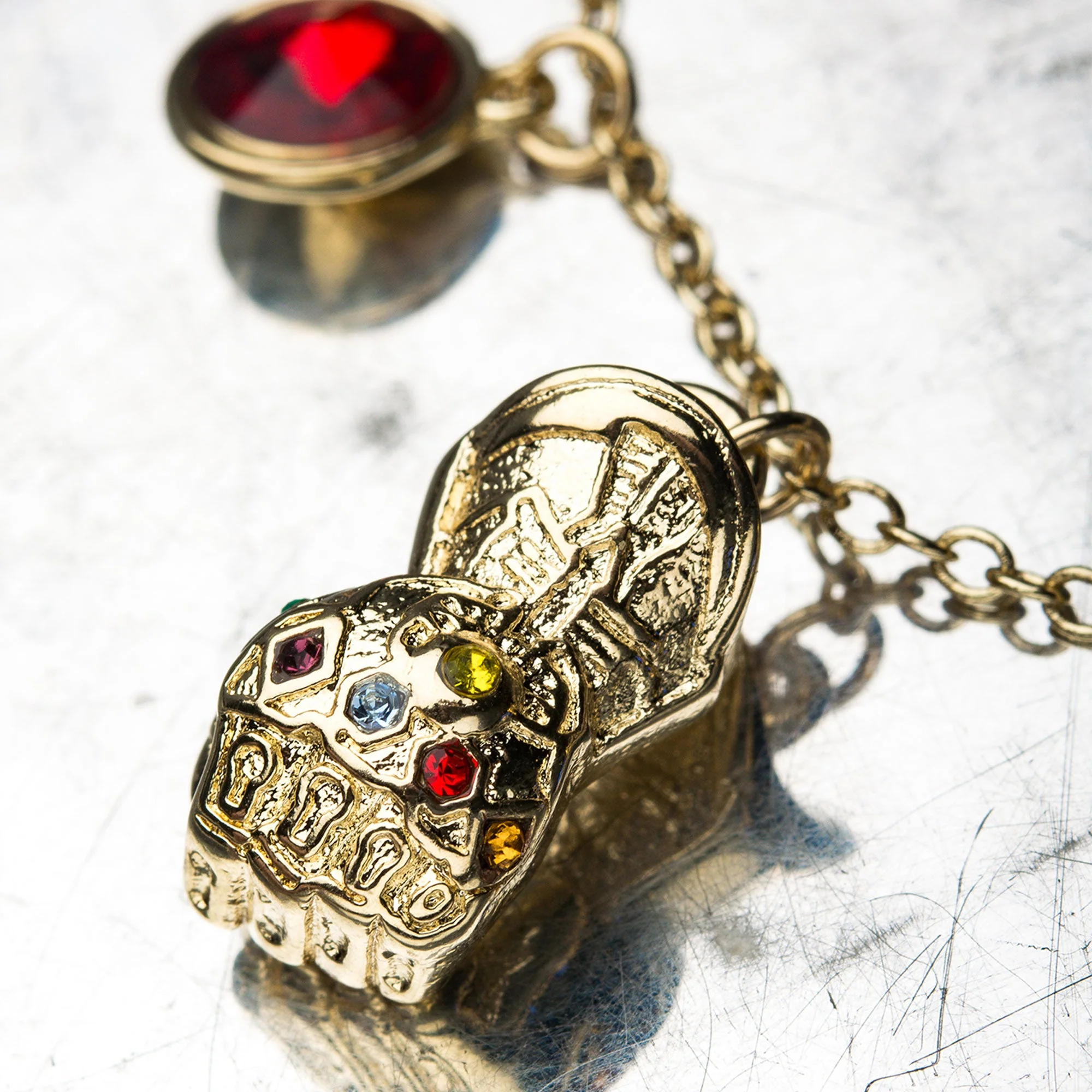 Marvel Avengers Endgame Charm Bracelet - Image 4